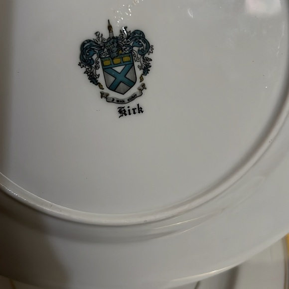 Kirk 5 pcs. salad plates .8.2” diameter.Has sign of wear. No chip or crack.. - Picture 2 of 5